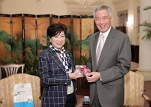 首相と知事の画像2